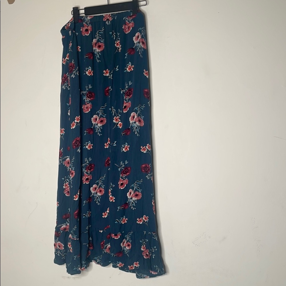 Ruffled Green and Blue Asymmetrical Maxi Skirt - Picture 4 of 4